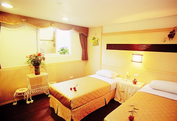 Alishan Ho Fong Villa Hotel -About Us